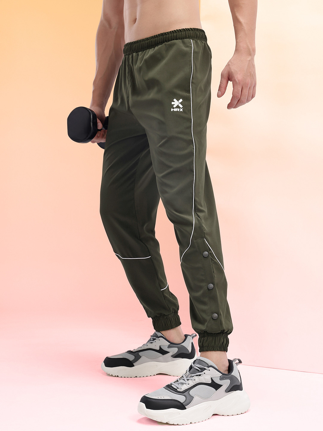 HRX by Hrithik Roshan Men Mid-Rise Rapid Dry Training Joggers with Mock Buttons