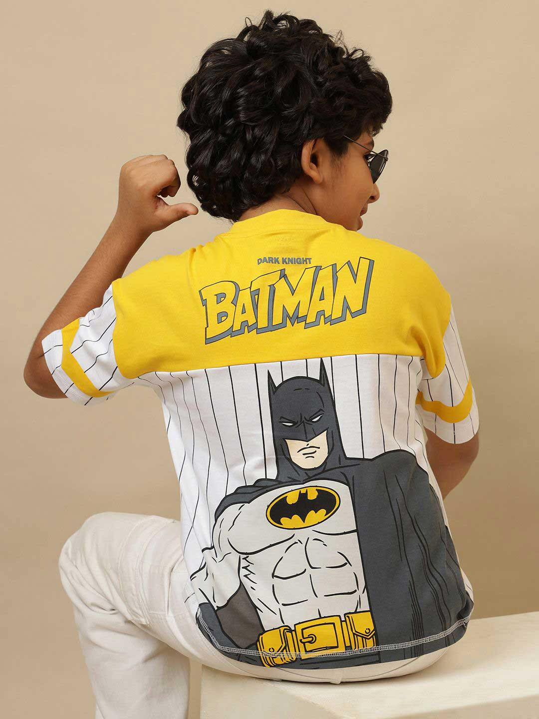 Kids Ville Boys Batman Printed V-neck Oversized Fit Tshirt