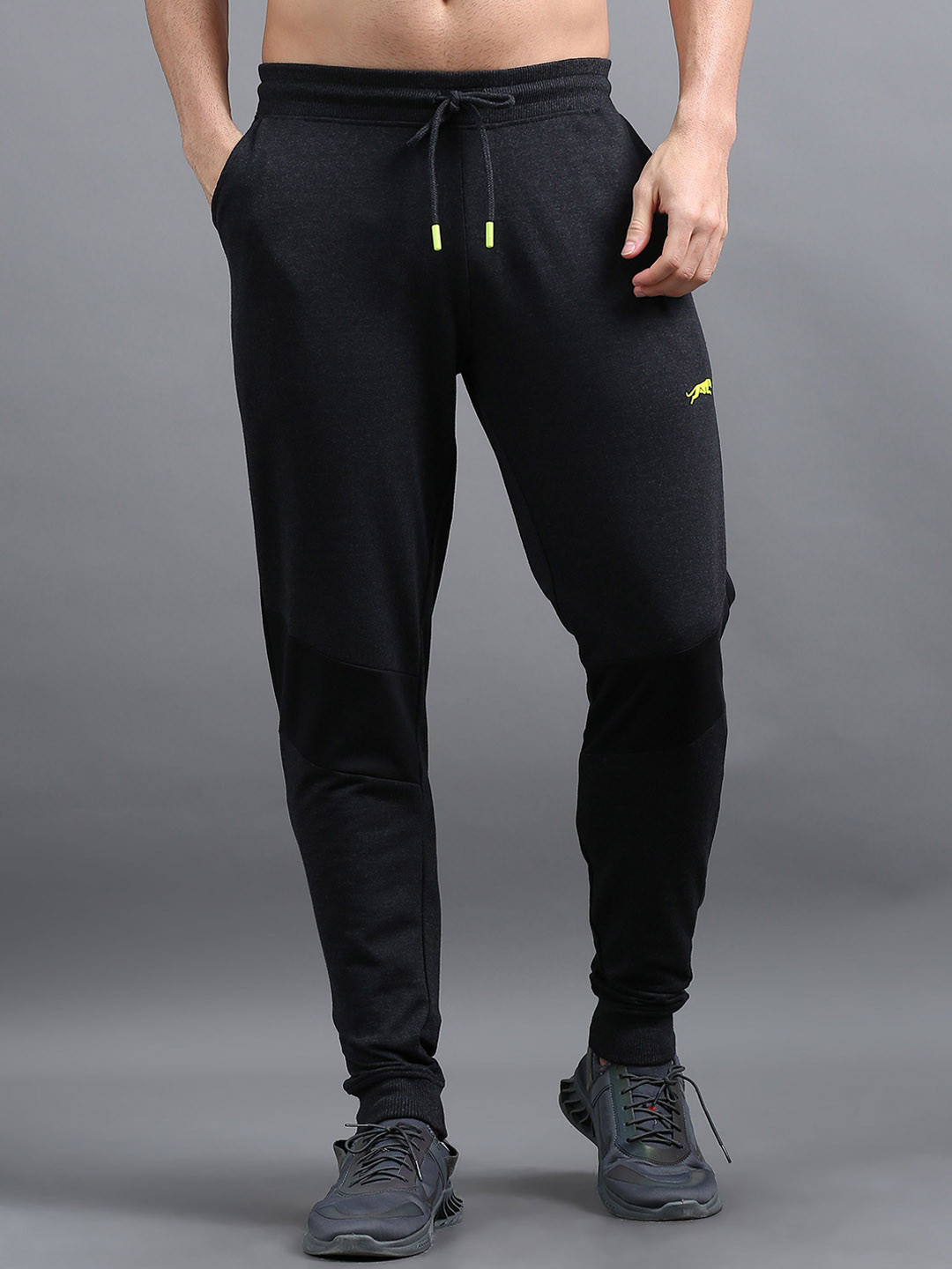 ARDEUR Men Mid Rie Self Design Joggers