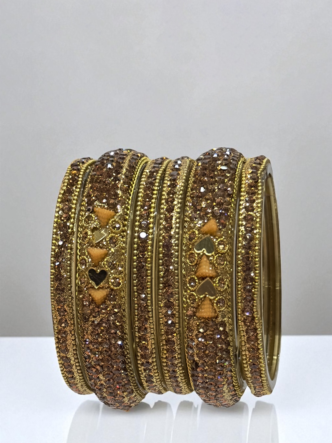 PRIYA KANGAN Set of 6 Glitter Design Transparent Glass Bangles.
