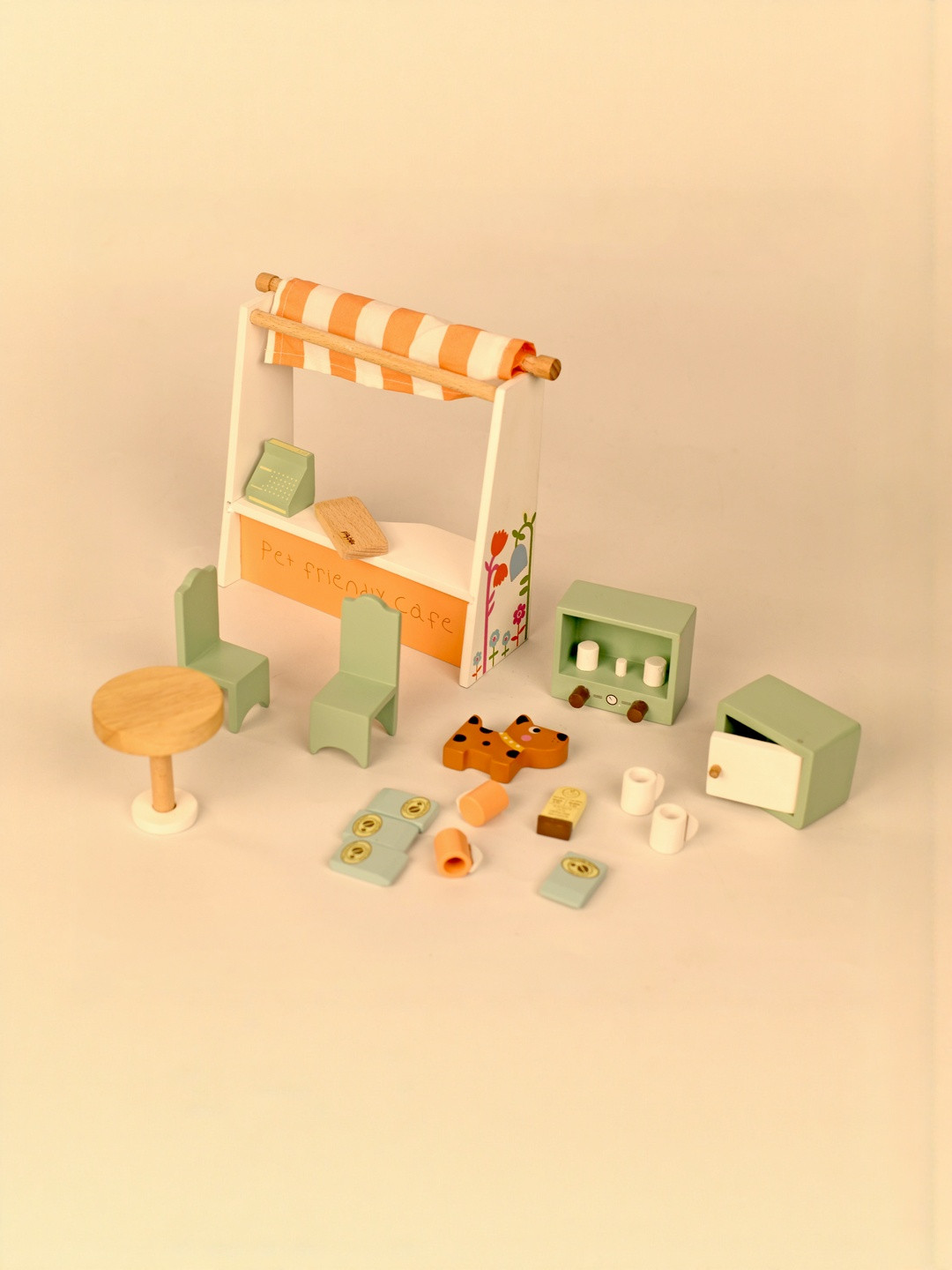 Playbox Kids Pet Friendly Cafe Wooden Pretend Play Manual Operation Skill Development Toy