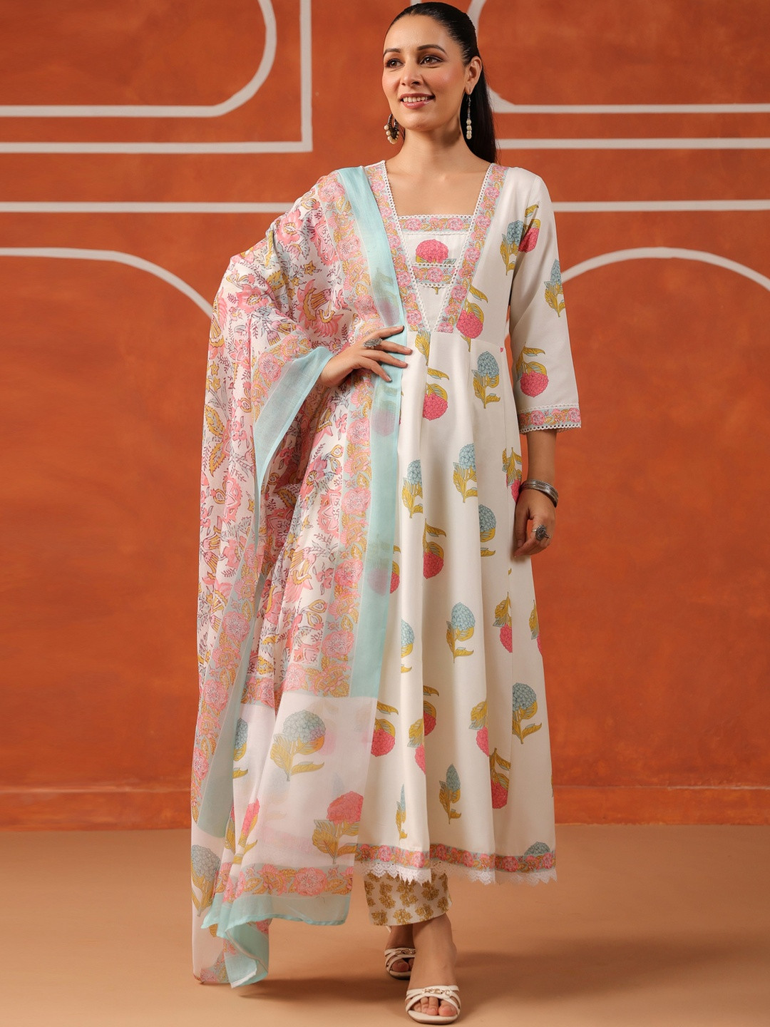 Aaghnya Women's White Rayon Blend Printed Anarkali Kurta Set With Dupatta