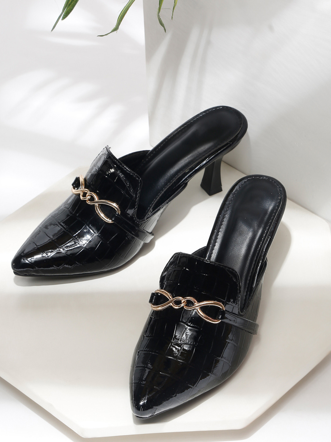 VALIOSAA Women Stiletto Heel Mules