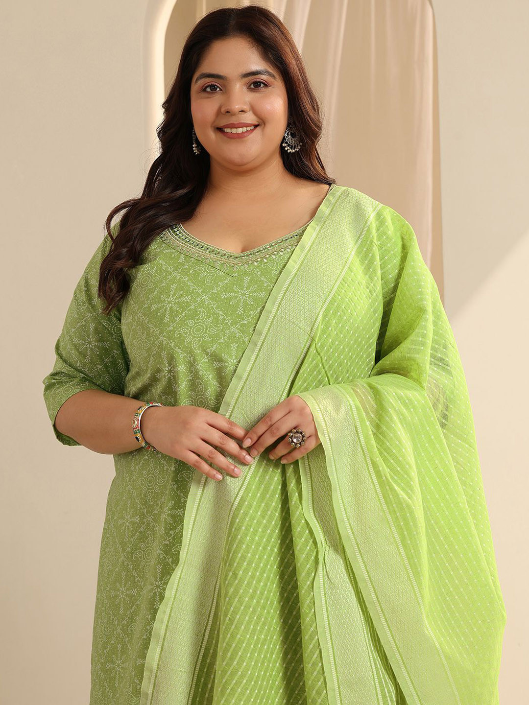 EXTRA LOVE BY LIBAS Plus Size Ethnic Motifs Printed Straight Kurta With Palazzos & Dupatta