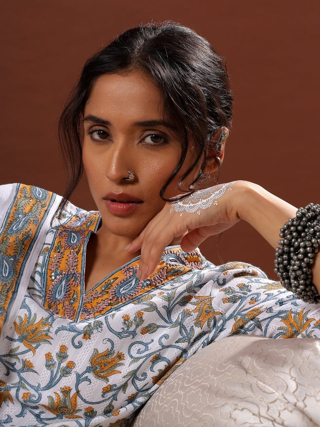 Gulnar Handblock Cotton Suit Set  White & Mustard Bloom