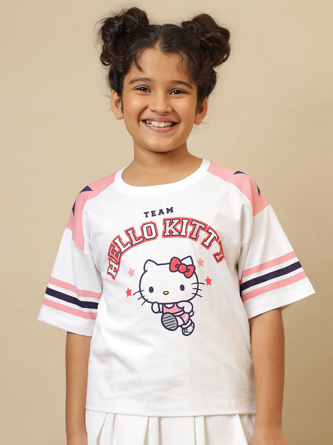 Kids Ville Girls Oversized Hello Kitty Printed Drop-Shoulder Sleeves Pure Cotton T-Shirt
