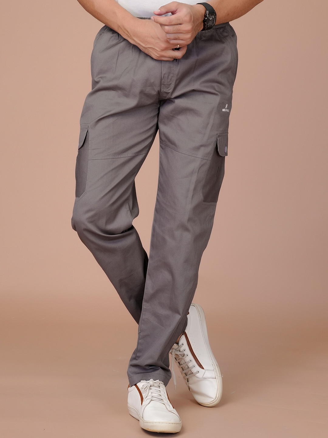 BOX FULL Men Relaxed Fit Mid-Rise Grey Cargos Trouser