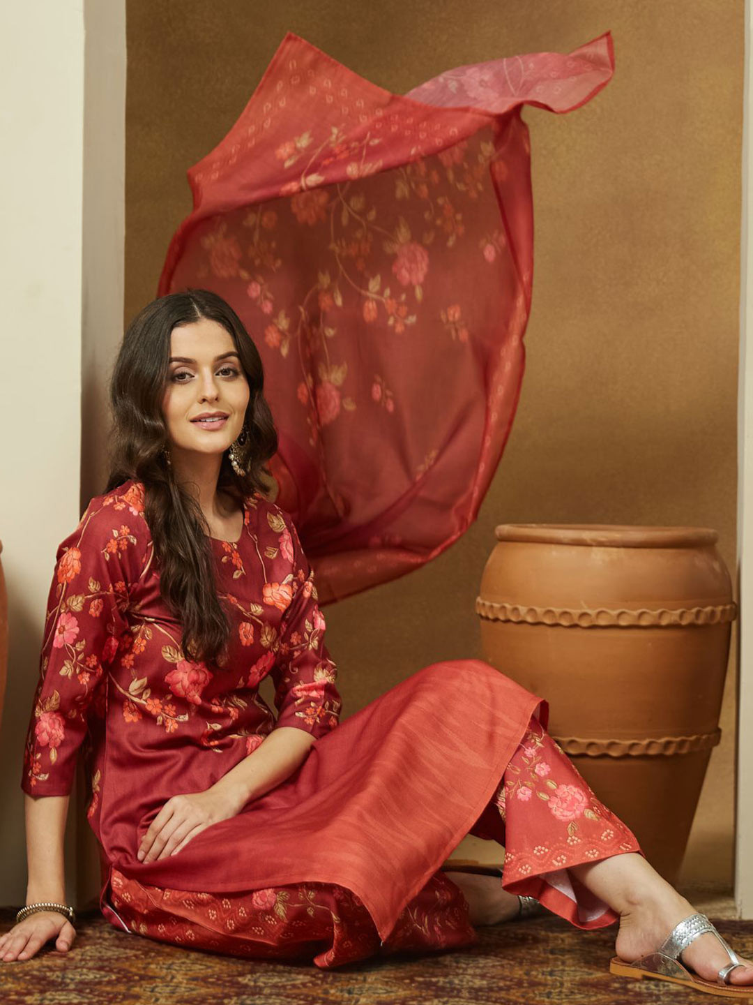 Janasya Women Rust Cotton Floral Printed Straight Kurta Set