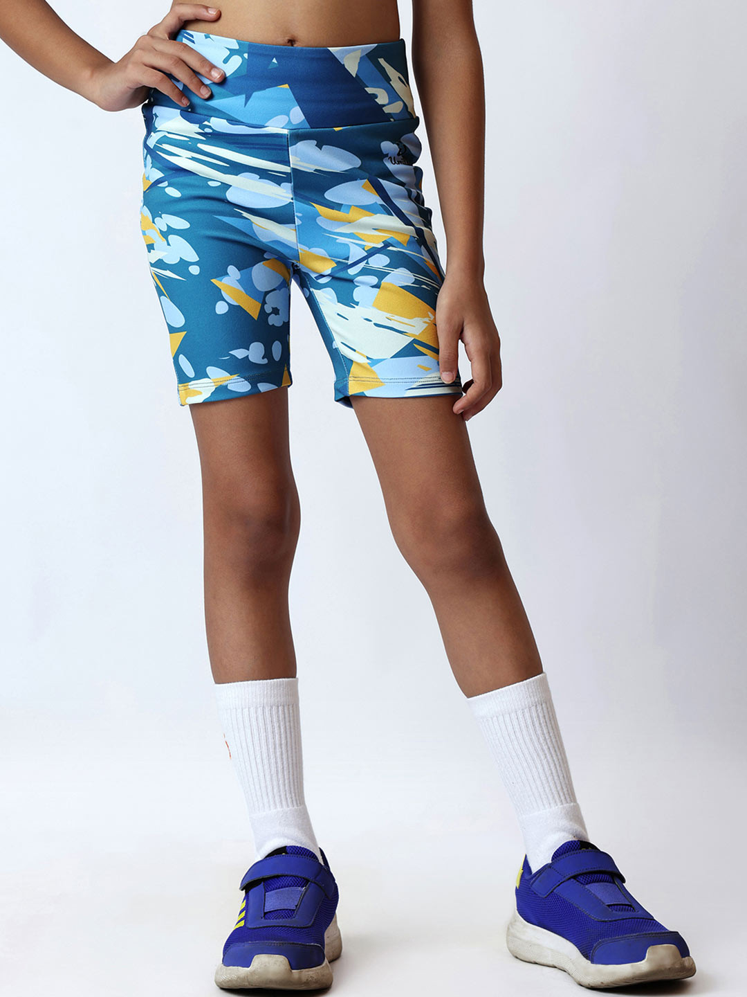 UMILDO Girls Abstract Printed Skinny Fit Cycling Sports Shorts