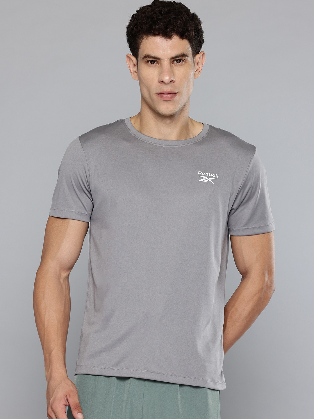 Reebok Brand Logo Detail Speedwick Performance Training T-shirt