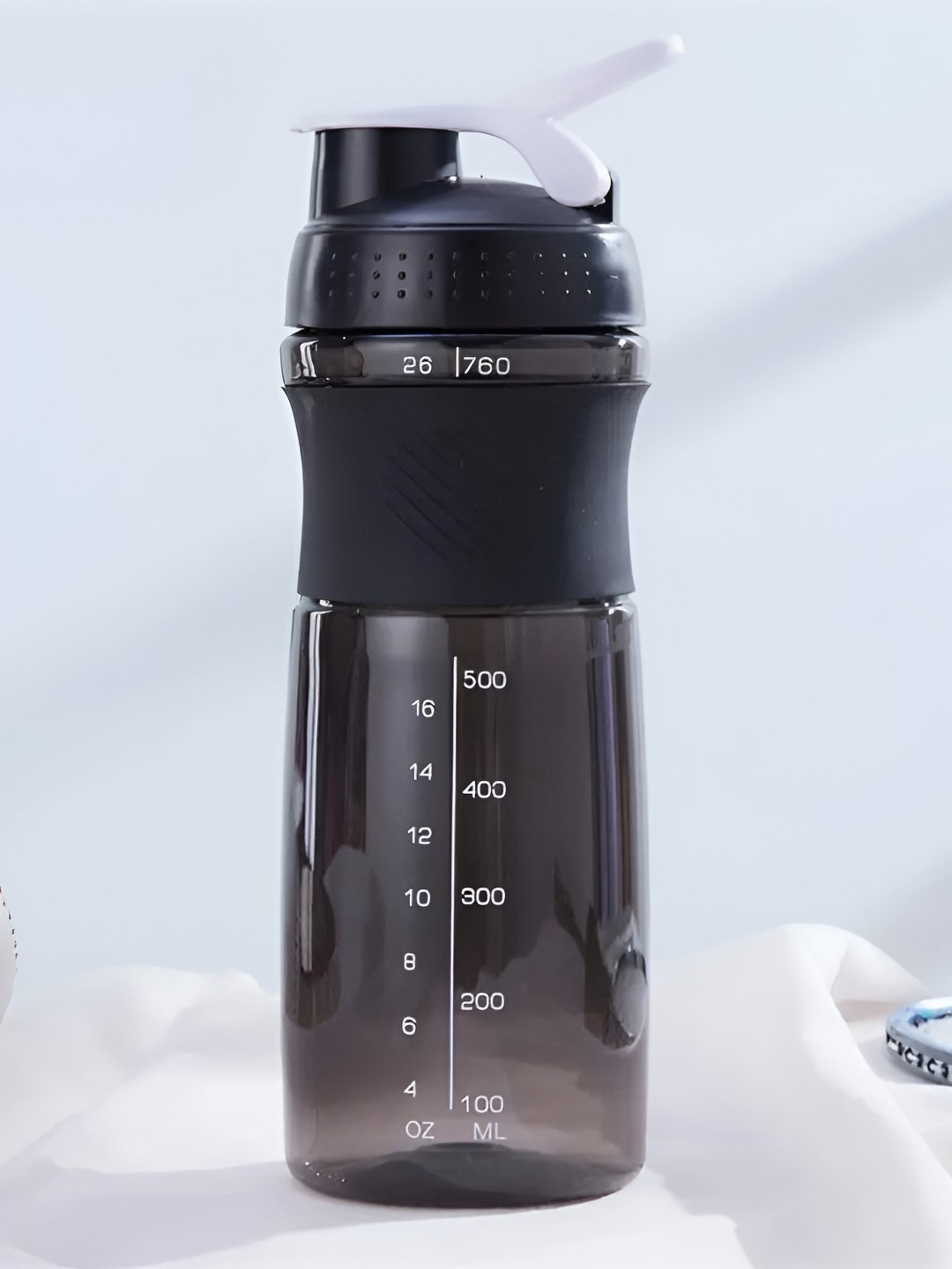 AGIS Black & White Printed Leake Free Water Bottle-760 ml