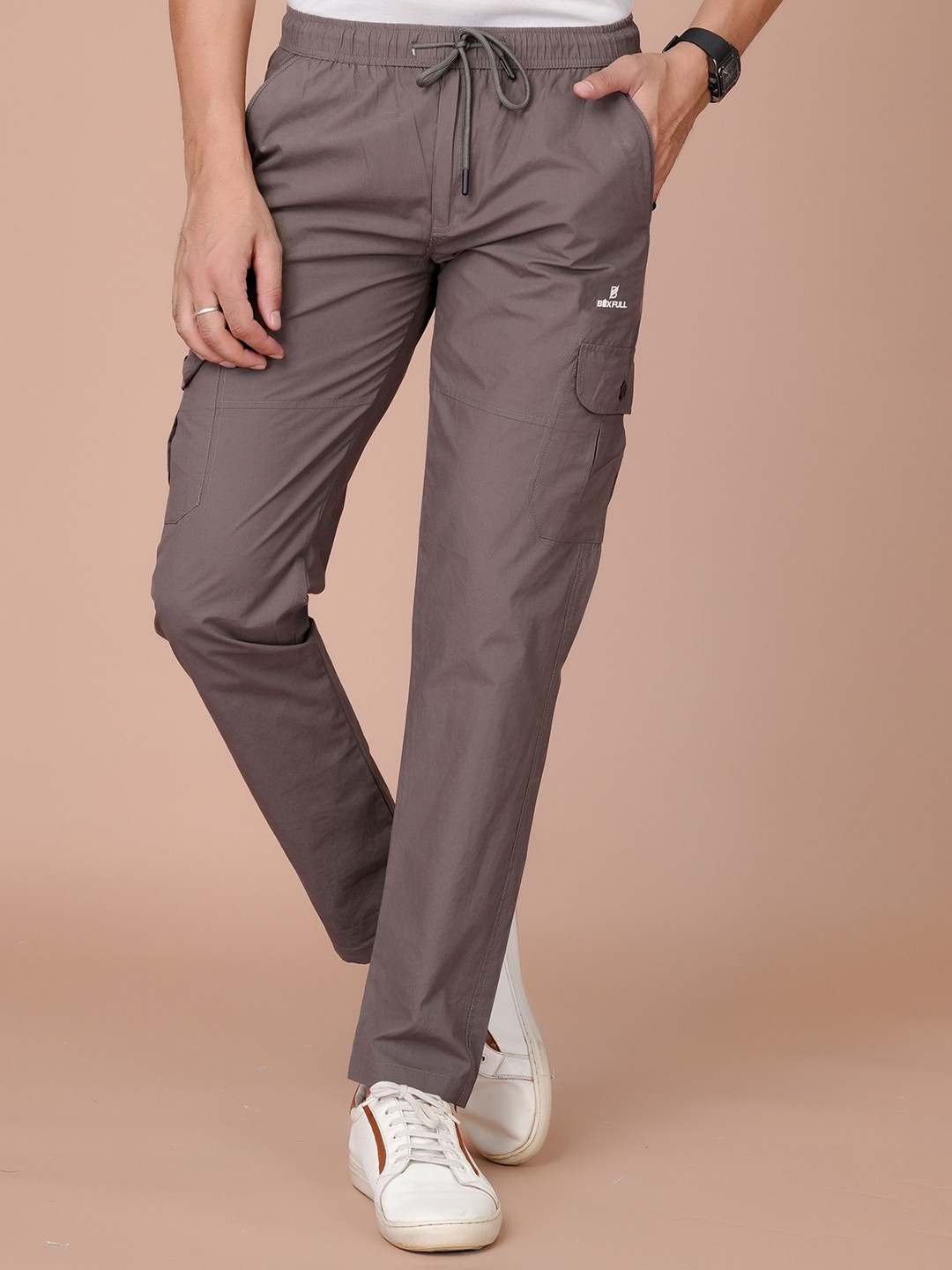 BOX FULL Men Relaxed Mid Rise Cargo Trousers