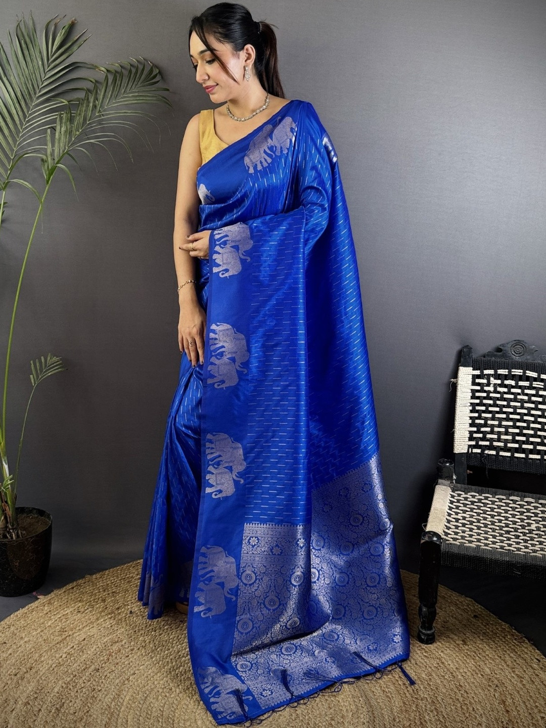 Turquoise Blue Lichi Silk Two Tone Saree With Zari Weaving And Matching Blouse Piece