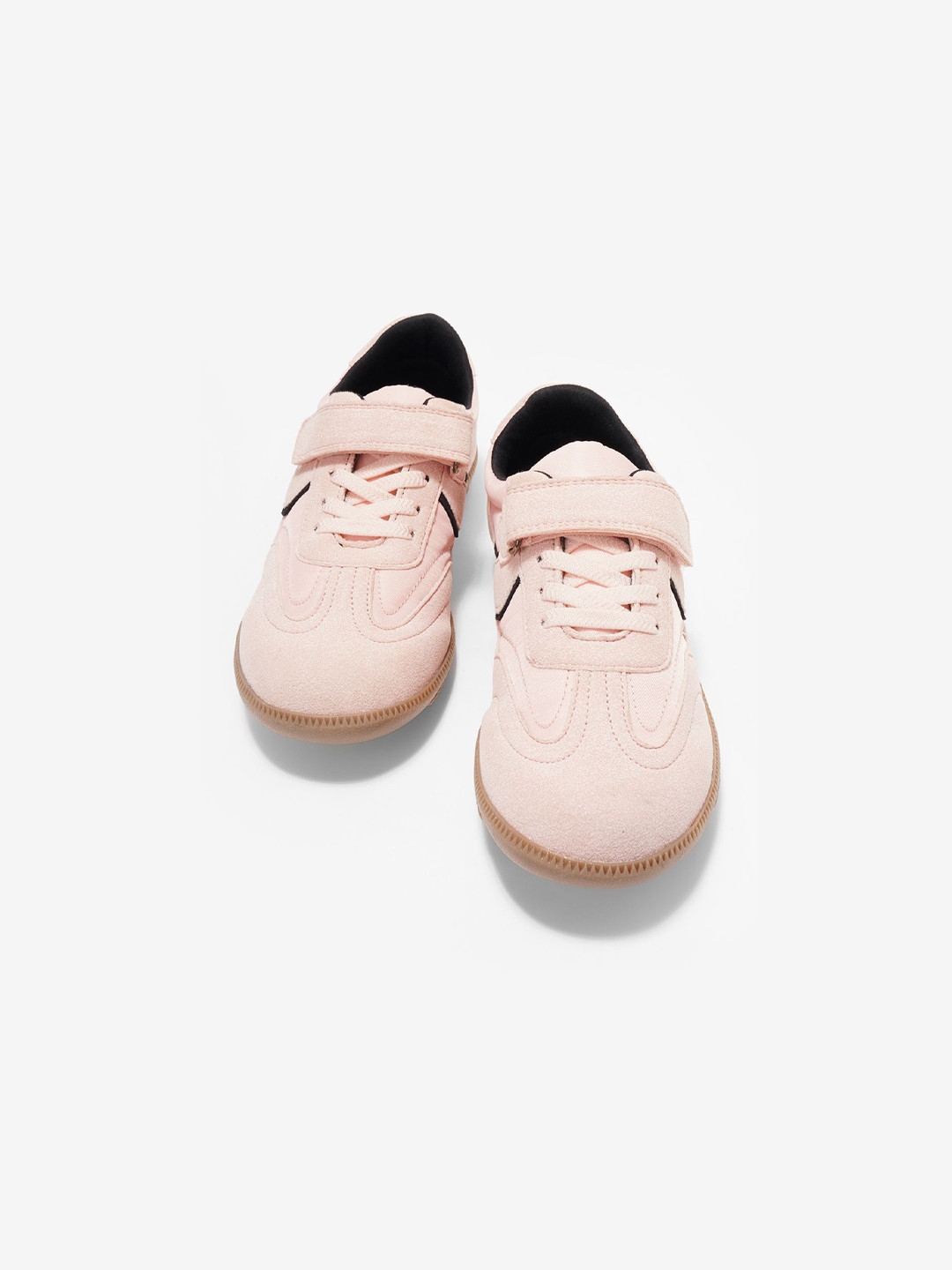 Pantaloons Junior Girls Velcro Sneakers