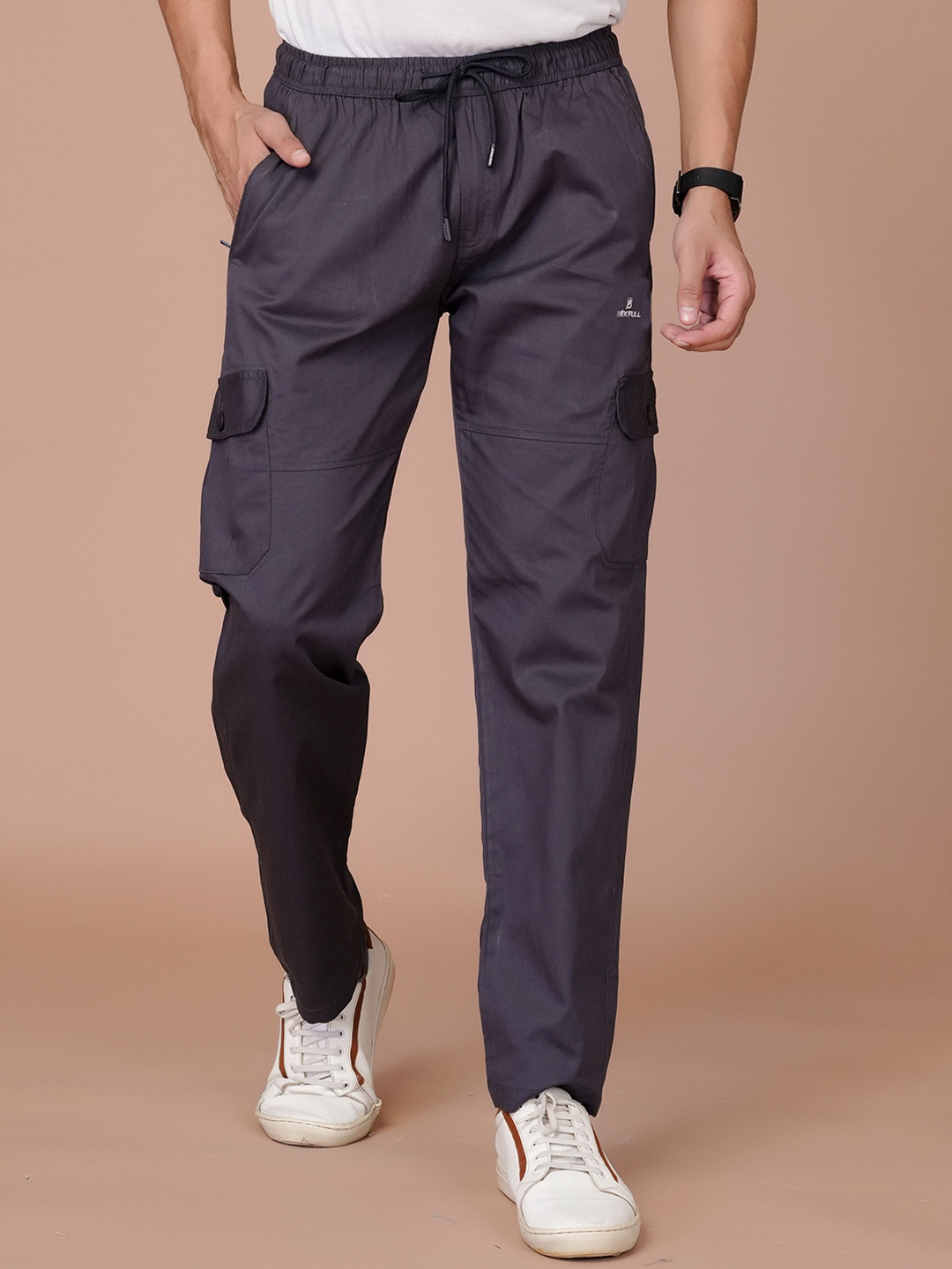 BOX FULL Men Relaxed Fit Cargos Trousers
