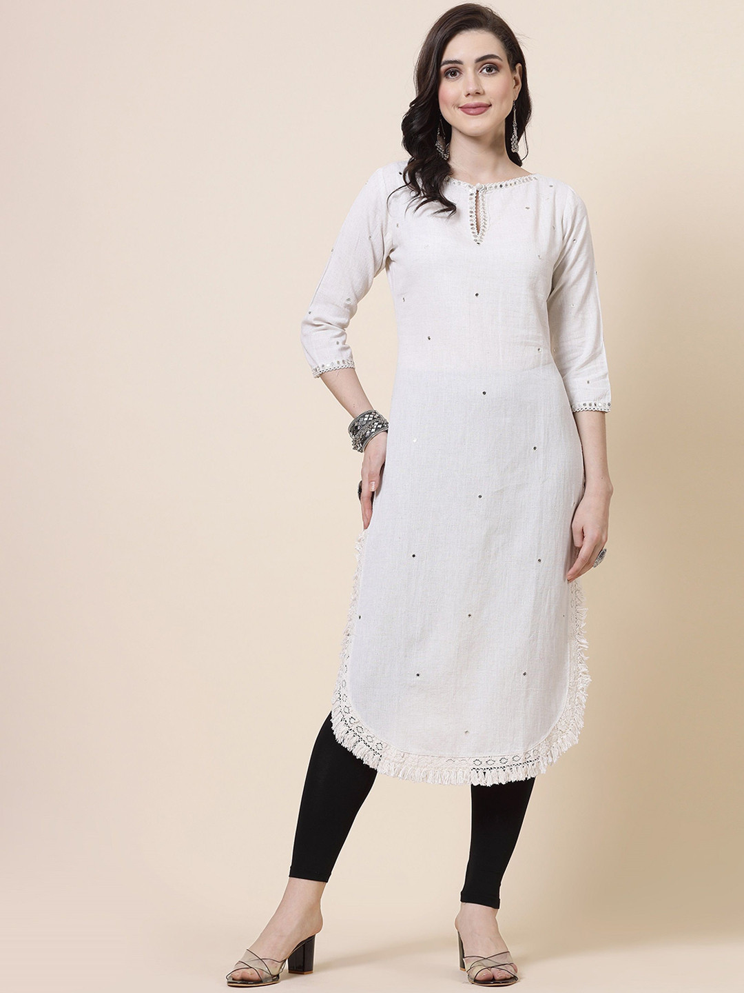 TERHA TAALI Women Solid Cotton Kurta with Leggings