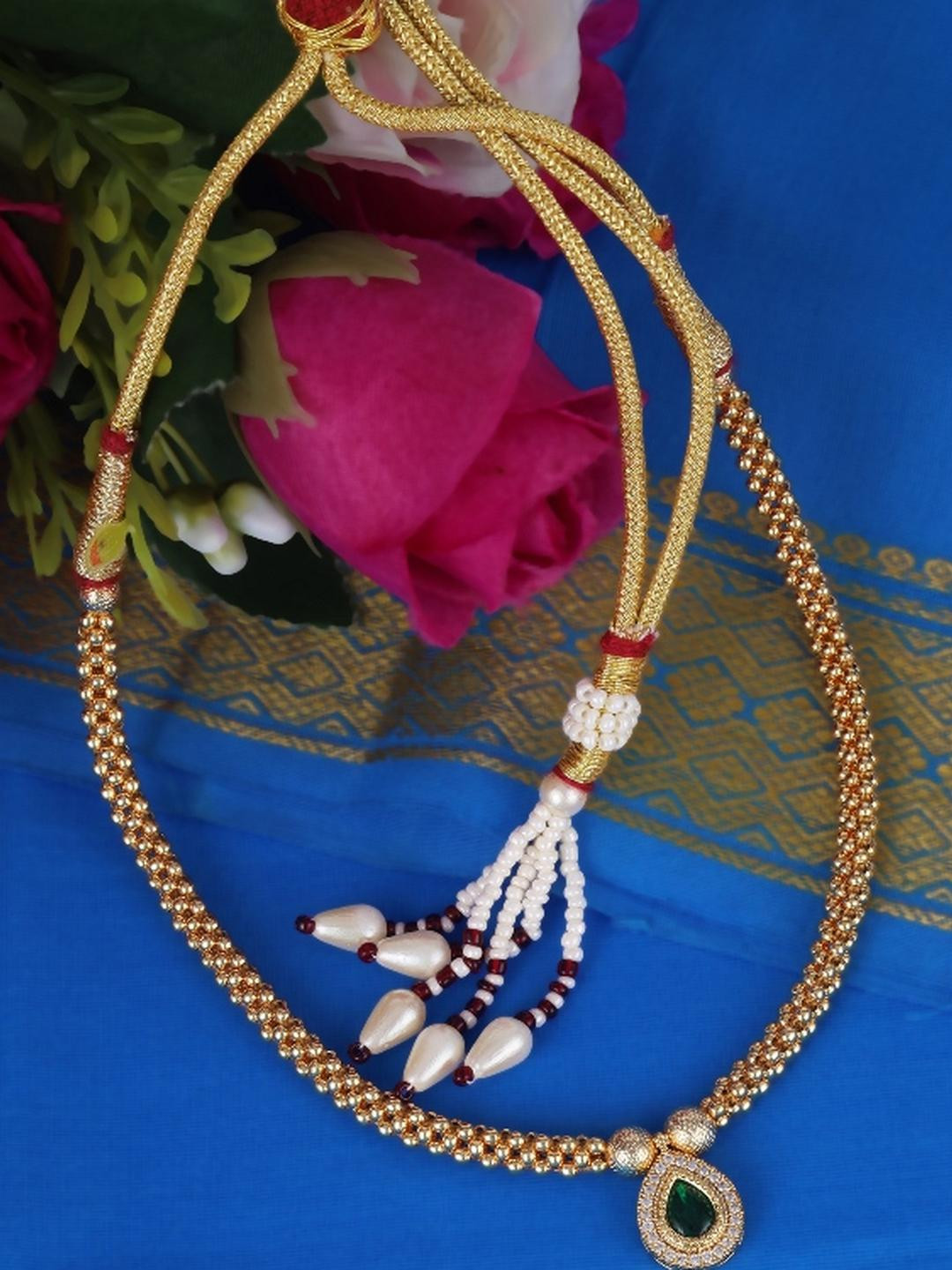 SALONI FASHION JEWELLERY Brass Gold-Plated Choker Necklace