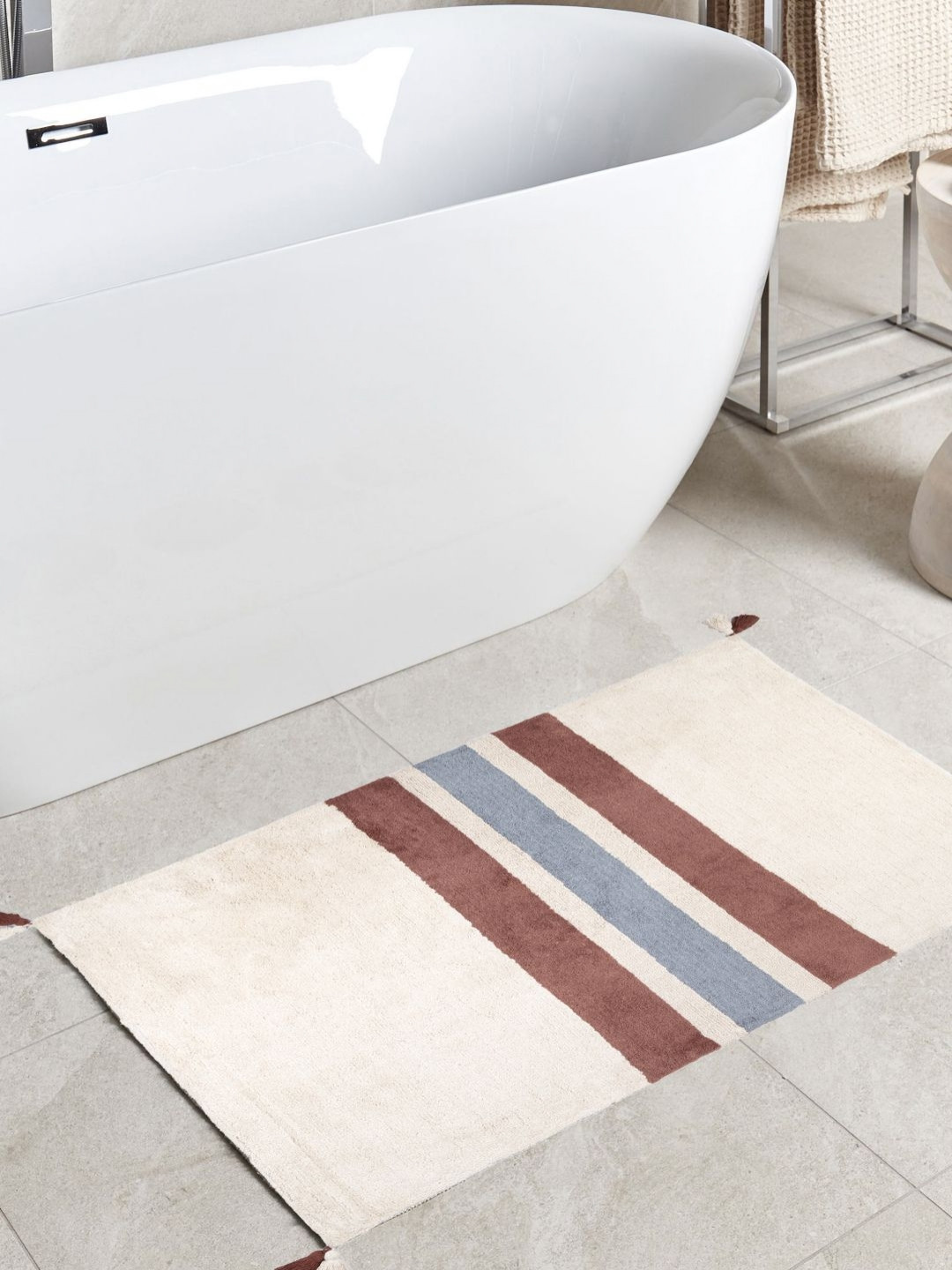 THEGASBH Beige & Brown Colour-Blocked 400 GSM Fade-Resistant Bath Rugs