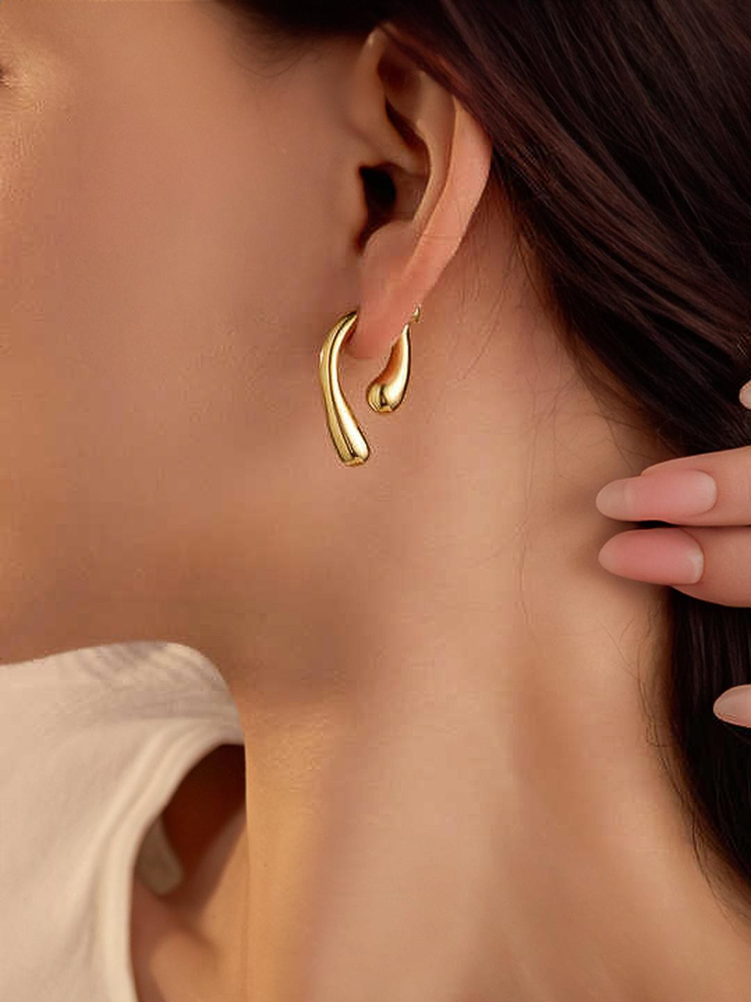 LOLO LePA Women 18k Gold Plated Stainless Steel Jovanie Hoops