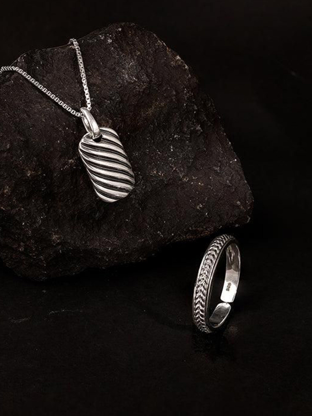 GIVA Men 925 Sterling Silver-Plated Oxidised Obsidian Duo Jewellery Set