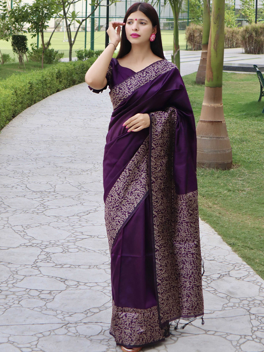 KALINI Woven Design Raw Silk Saree With Unstitched Blouse Piece