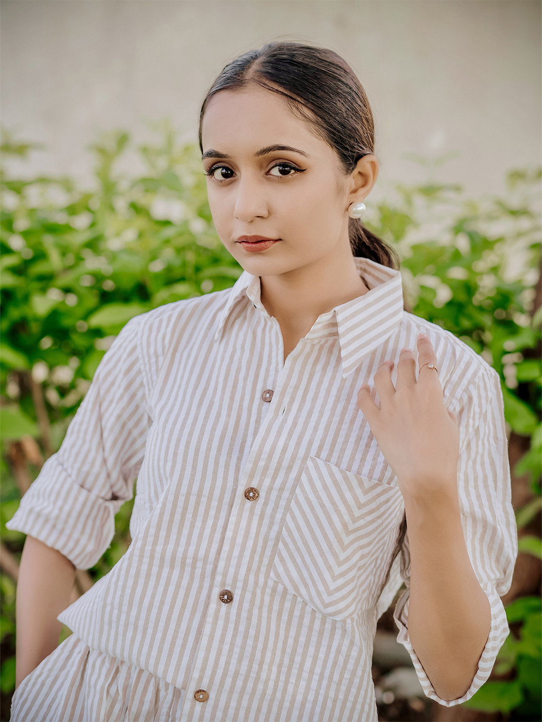 House of Harakh Striped Spread Collar Long Sleeves Relaxed Fit Cotton Shirt