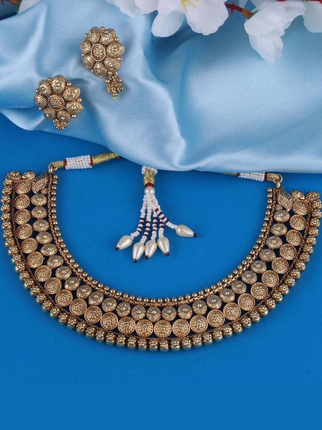 Saloni Fashion Jewellery Traditional Round & Flower Design Gold Plated Choker Necklace Set