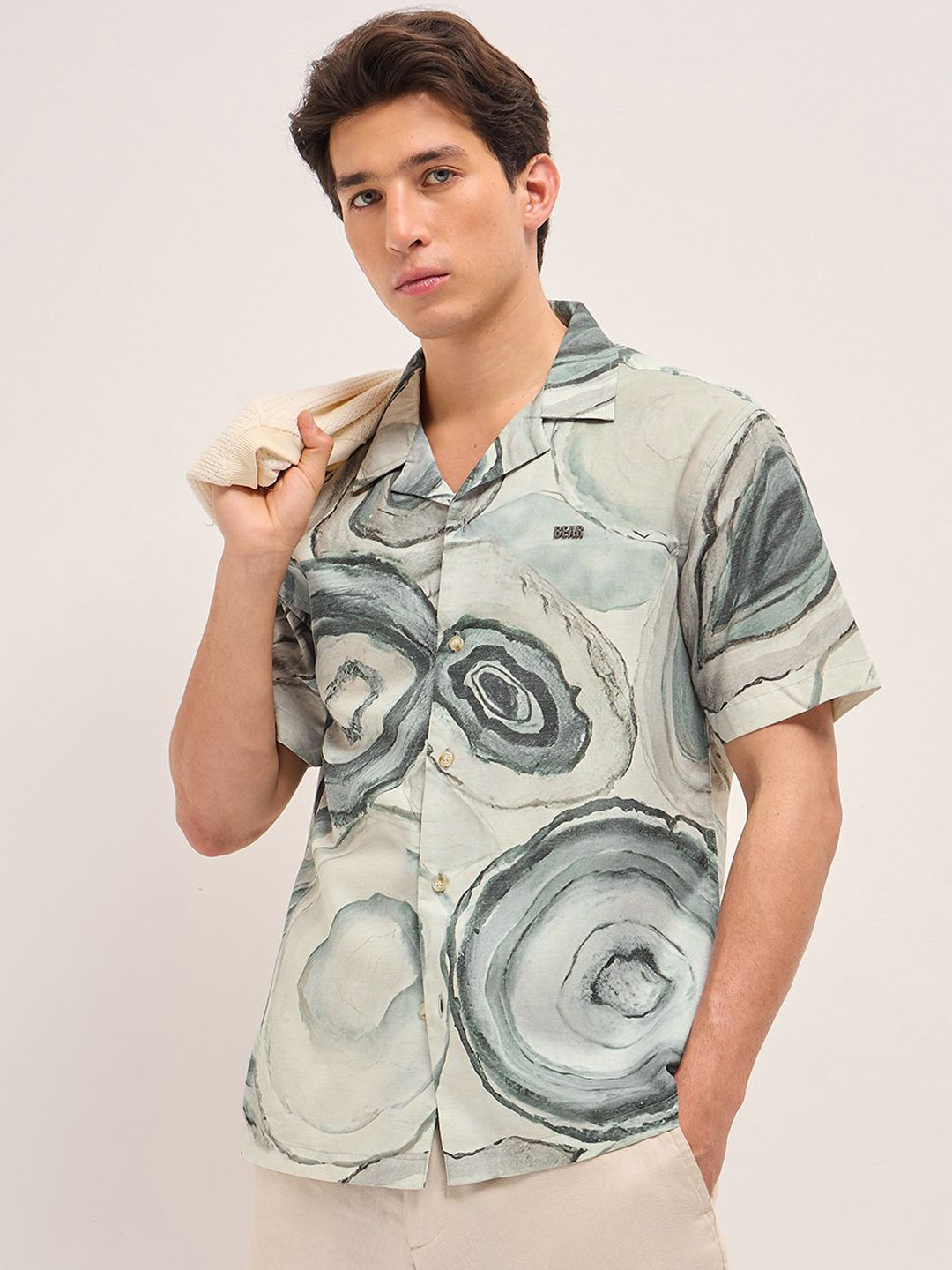 THE BEAR HOUSE Men Relaxed Fit Abstract Printed Cuban Collar Casual Shirt