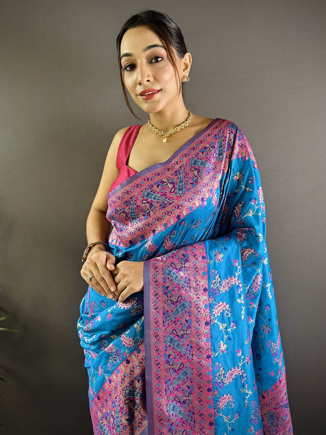 Durga Textile Paisley Woven Zari Katan Silk Banarasi Saree