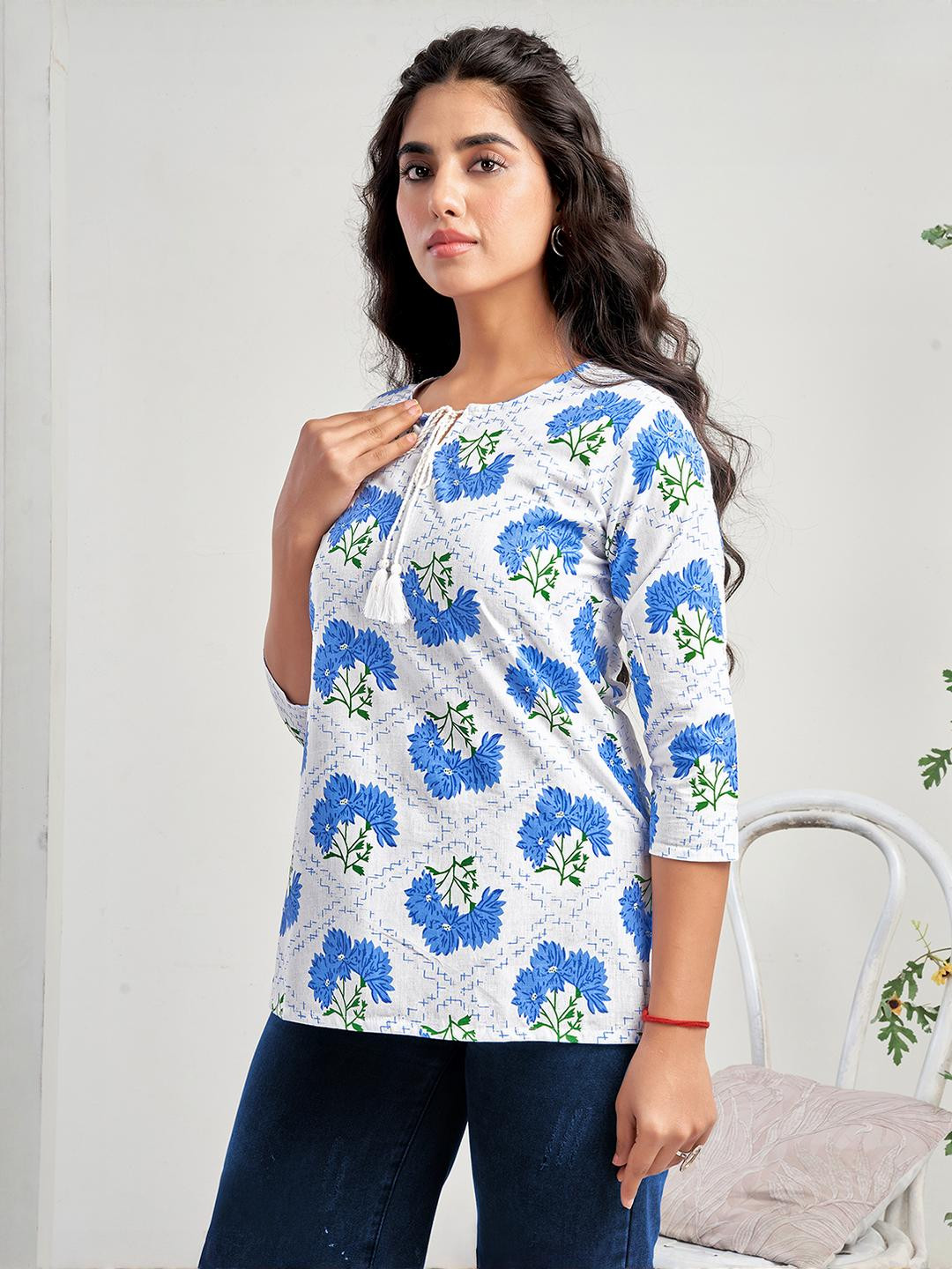 Uparna Women White Cotton Kurtas