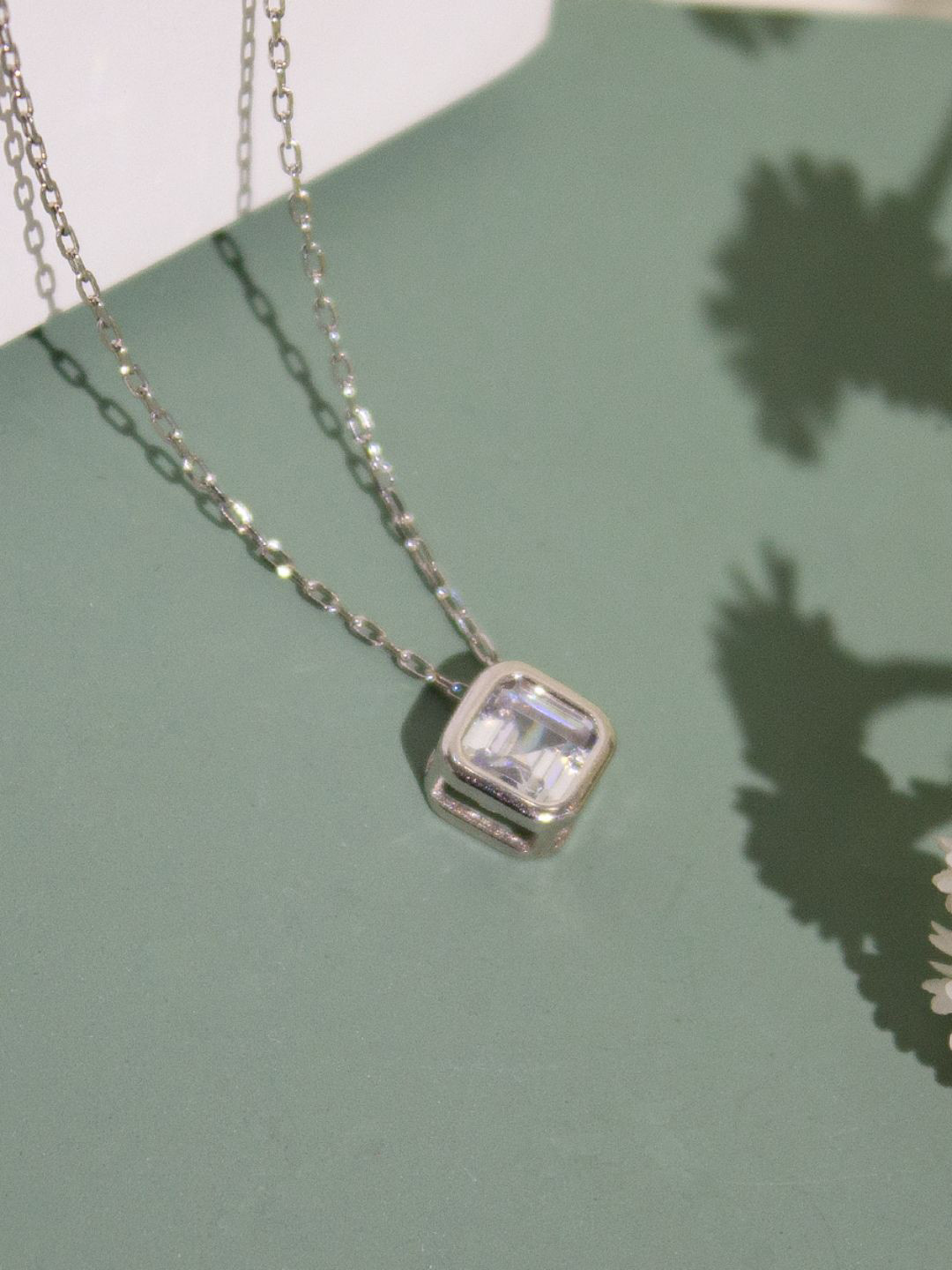 Ontique 925 Sterling Silver Stone-Studded Square-Charm Pendant With Chain