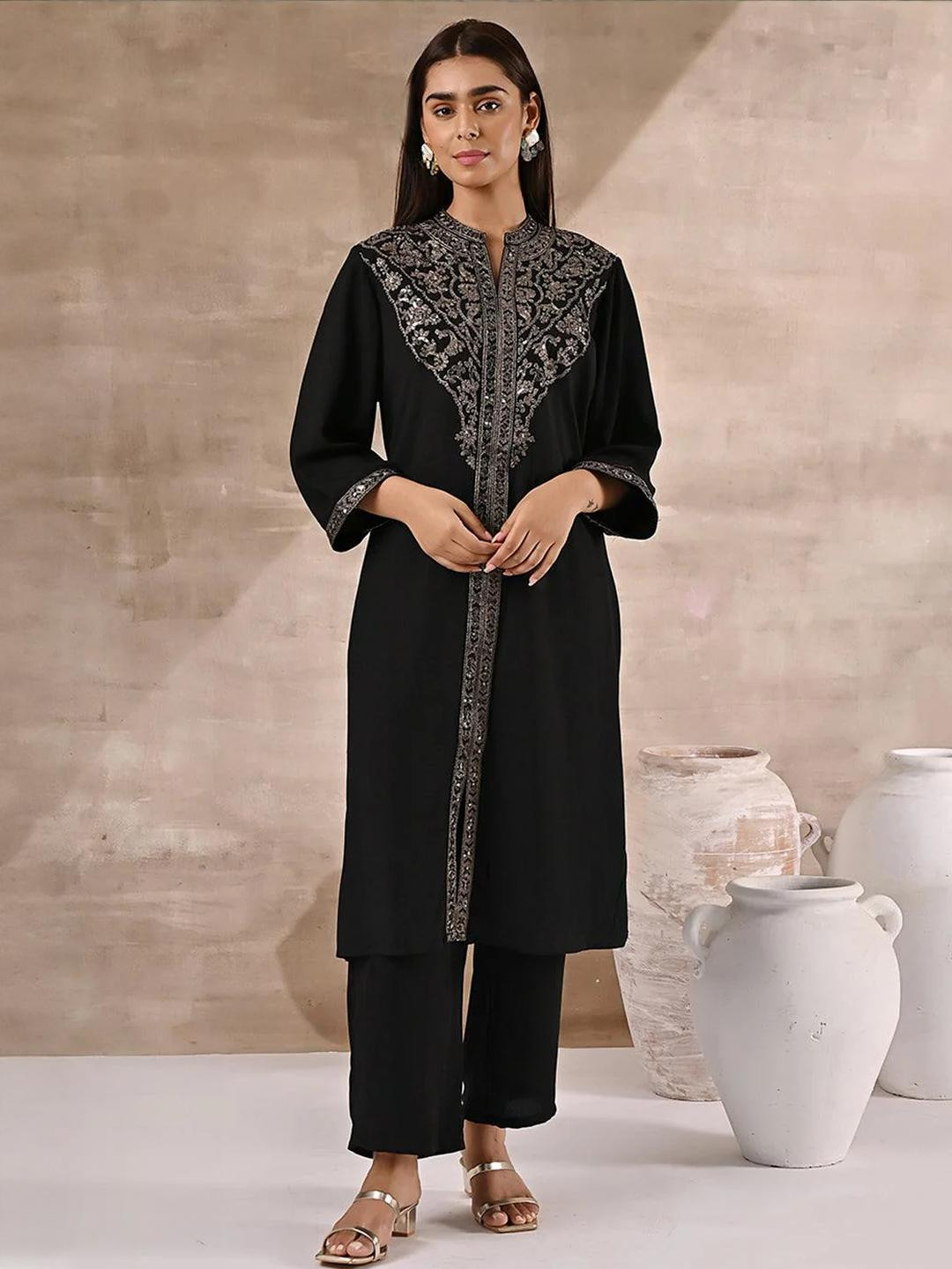 Lakshita Women Black Poly Crepe Kurta Sets
