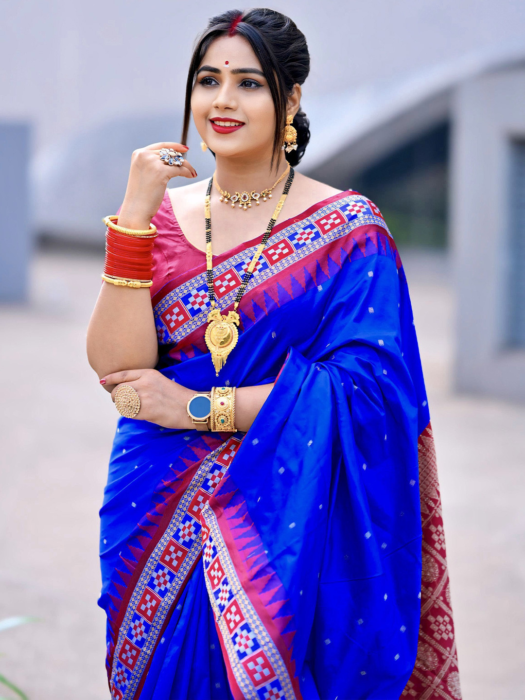 ETHNIC ODISHA HANDLOOM Ethnic Motifs Sambalpuri Saree