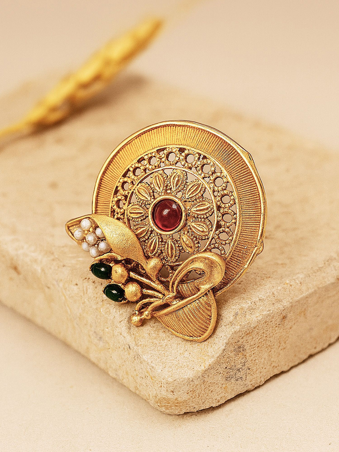 KARATCART Gold-Plated Stone-Studded Floral Design Finger Ring