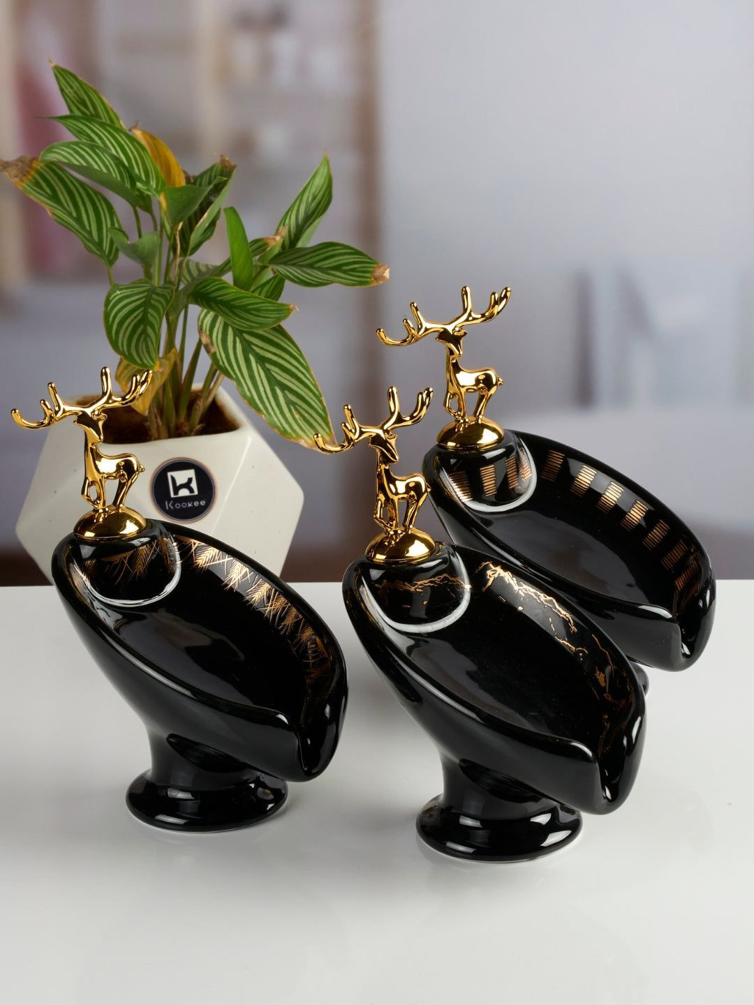 Kookee Black 3 Pieces Abstract Ceramic Soap Dishes