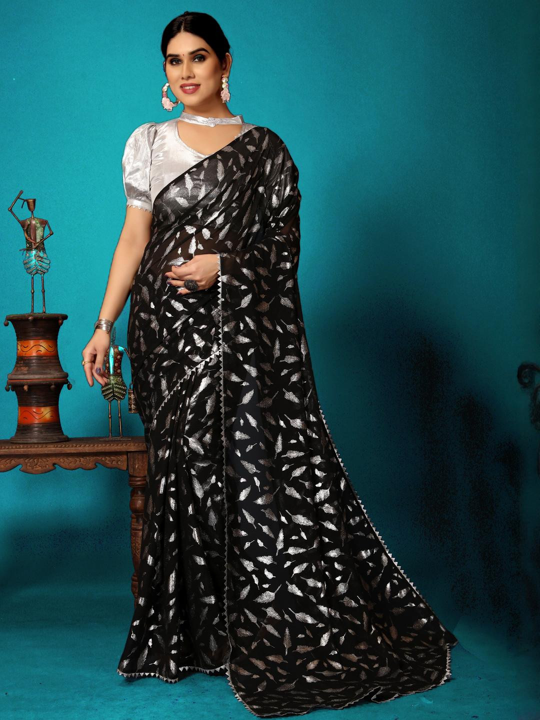 REDFISH Floral Woven Design Sarees