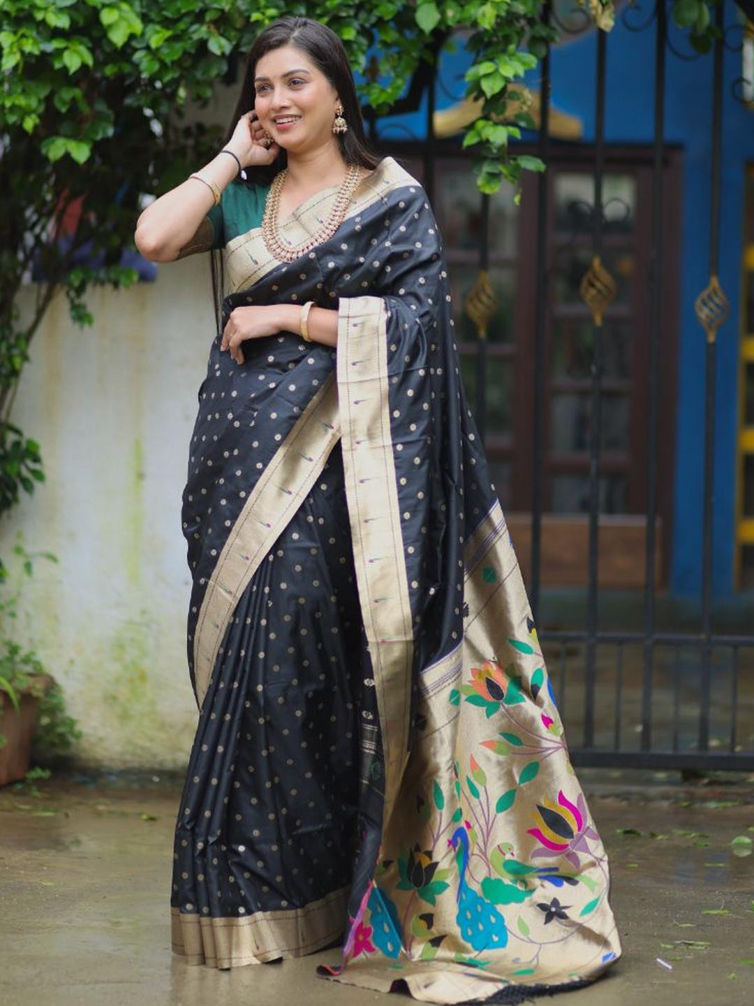 Royal Rajgharana Saree Woven Design Paithani Sarees