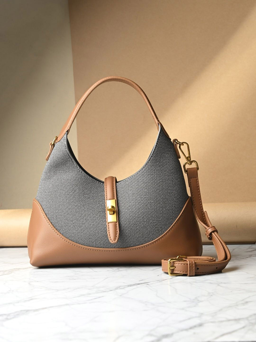 FEATHERS Shopper Shoulder Bag