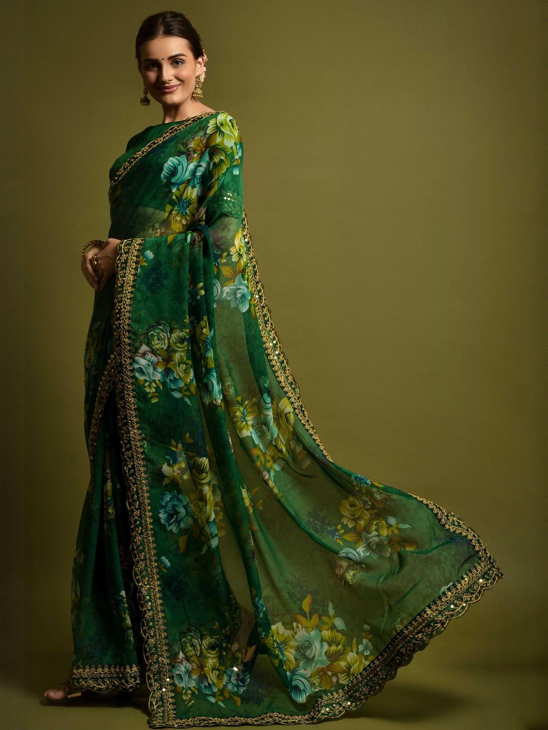 KALINI Georgette Flower Printed Saree With Unstitched Blouse Piece