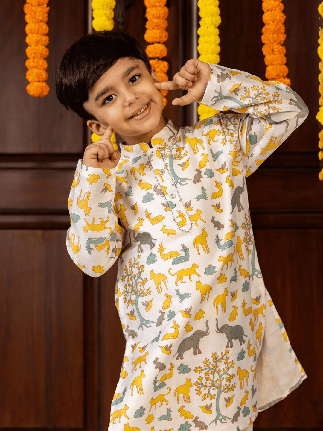 TIDY SLEEP Boys Animal Printed Kurta with Pyjama