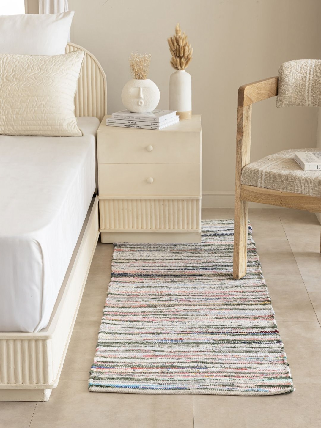 THEGASBH White & Grey Printed Anti Skid Bed Side Runner