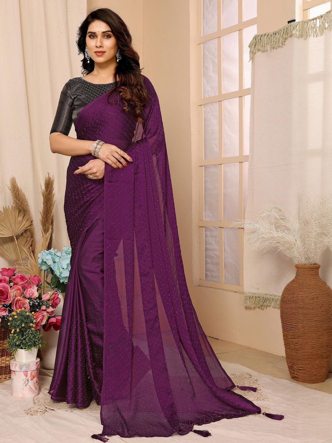 BerMondsey Women Solid Chiffon Plain Saree