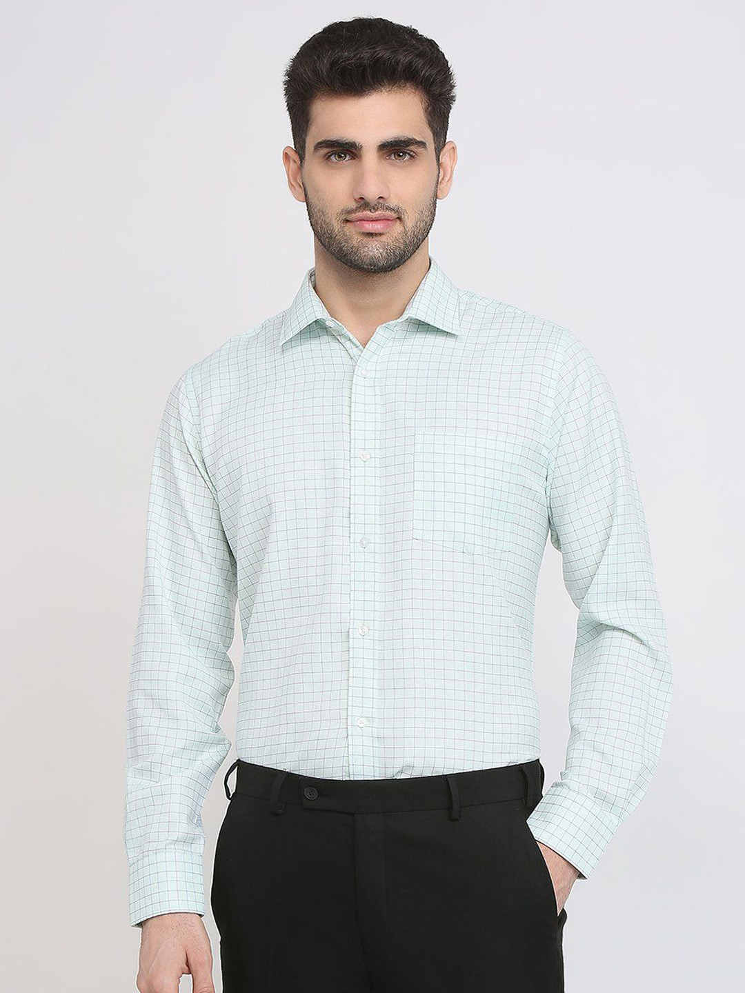 Park Avenue Men Regular Fit Medium Cotton Blend Semi Cut Away Collar Shirt