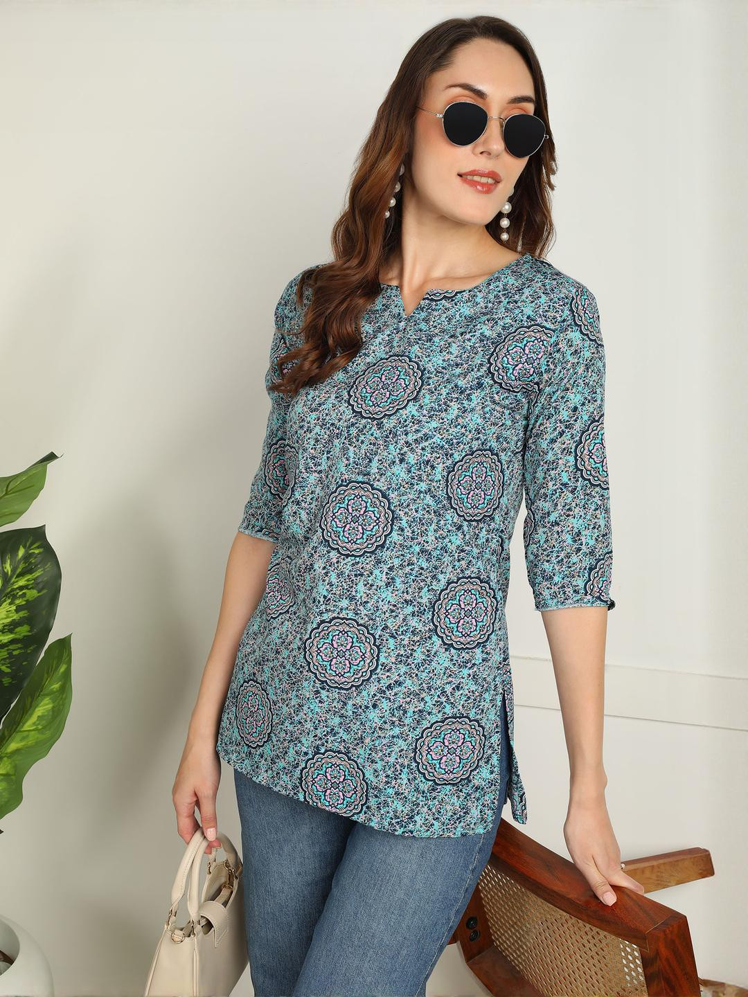 KILLARI Ethnic Motifs Printed V-Neck Kurti