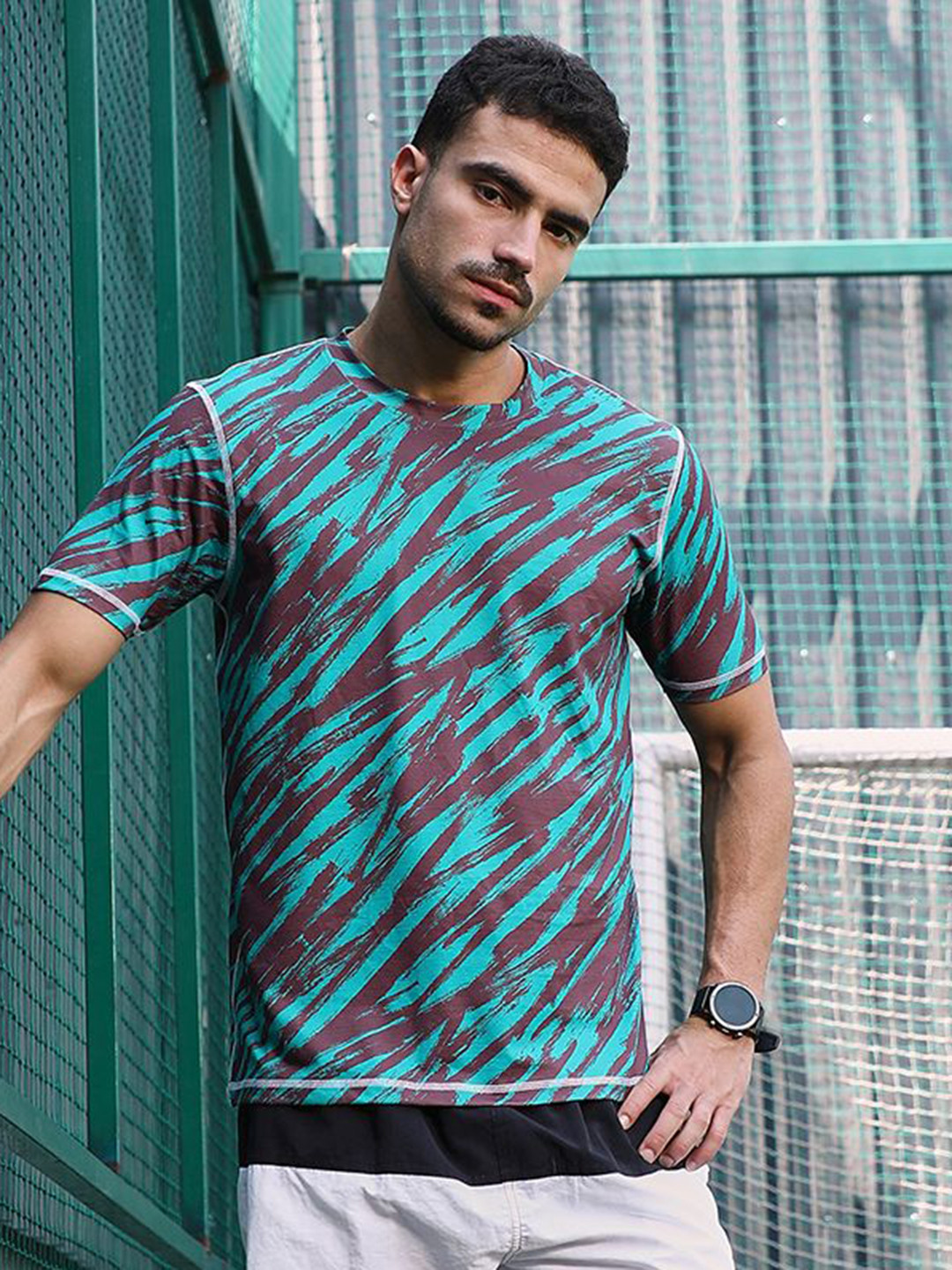 Campus Sutra Men Printed Muscle Fit T-shirt