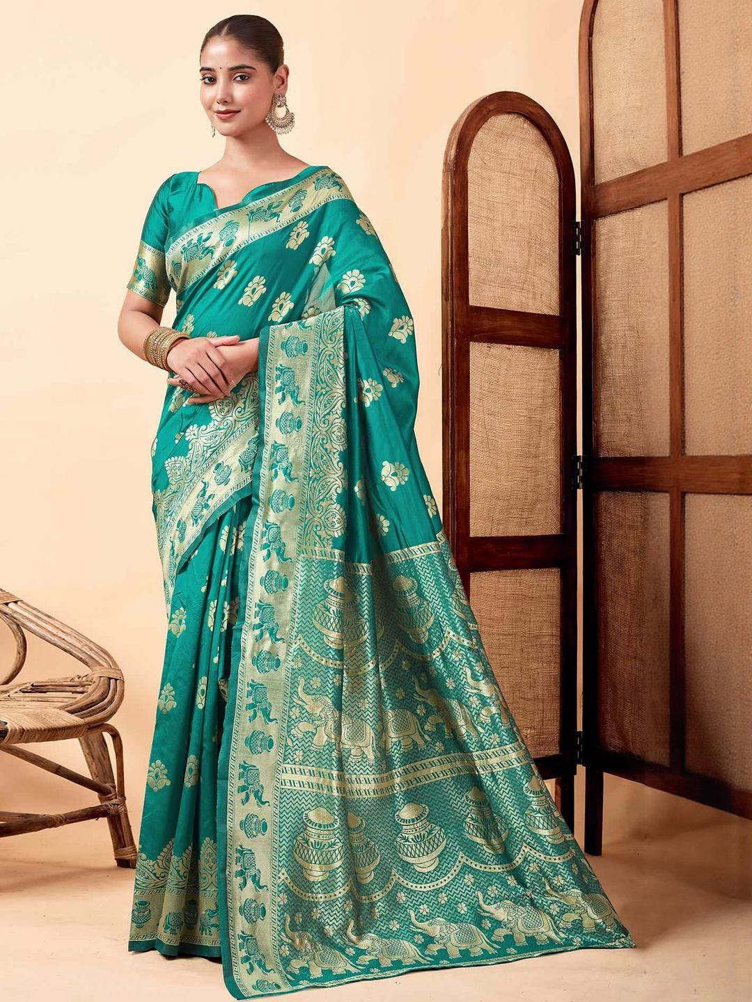 Parampara Ethnic Motif Woven Design Zari Indian Bridal Banarasi Saree