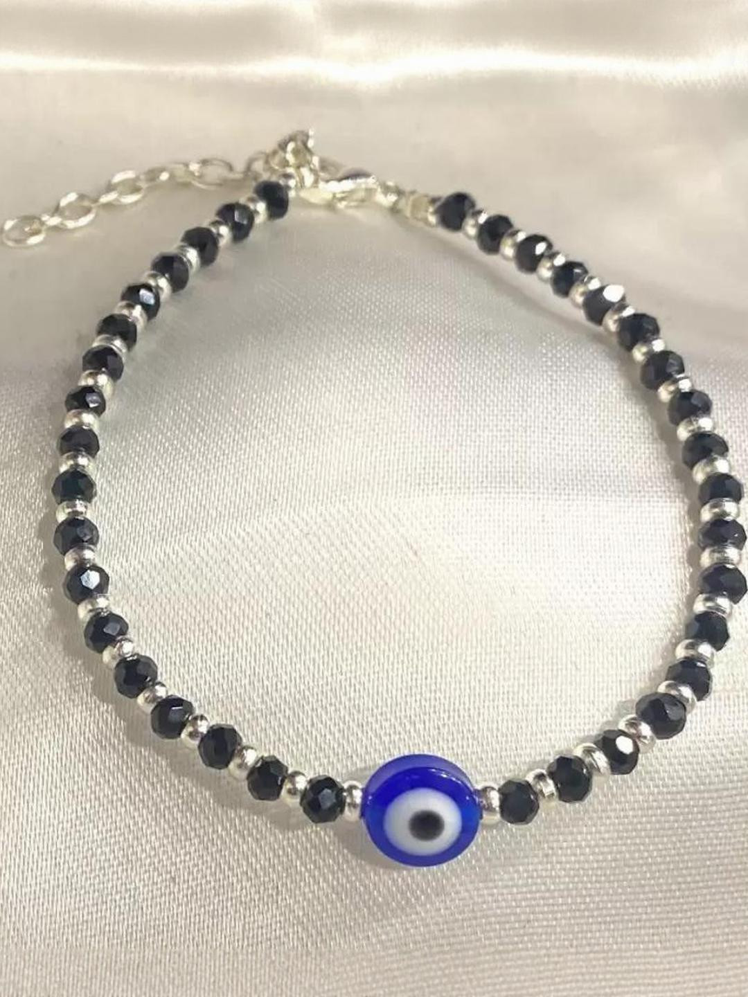 QNAM Silver-Toned Fabric Zircon Bracelet
