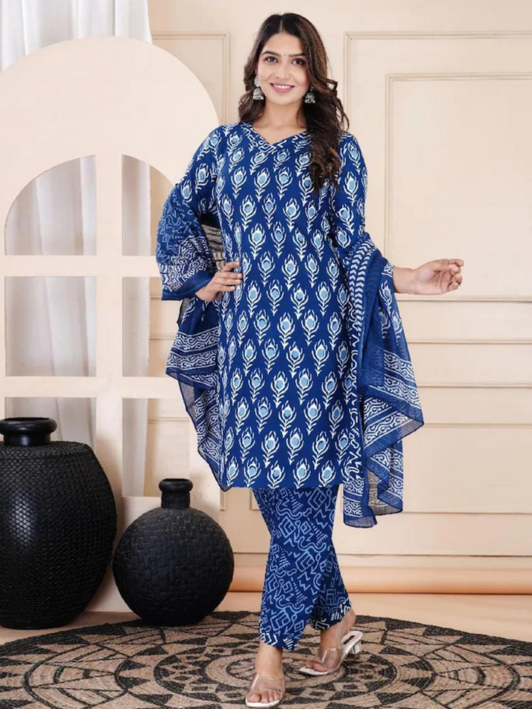 Ethnic basket Women Blue Cotton Blend Kurta Sets With Dupatta