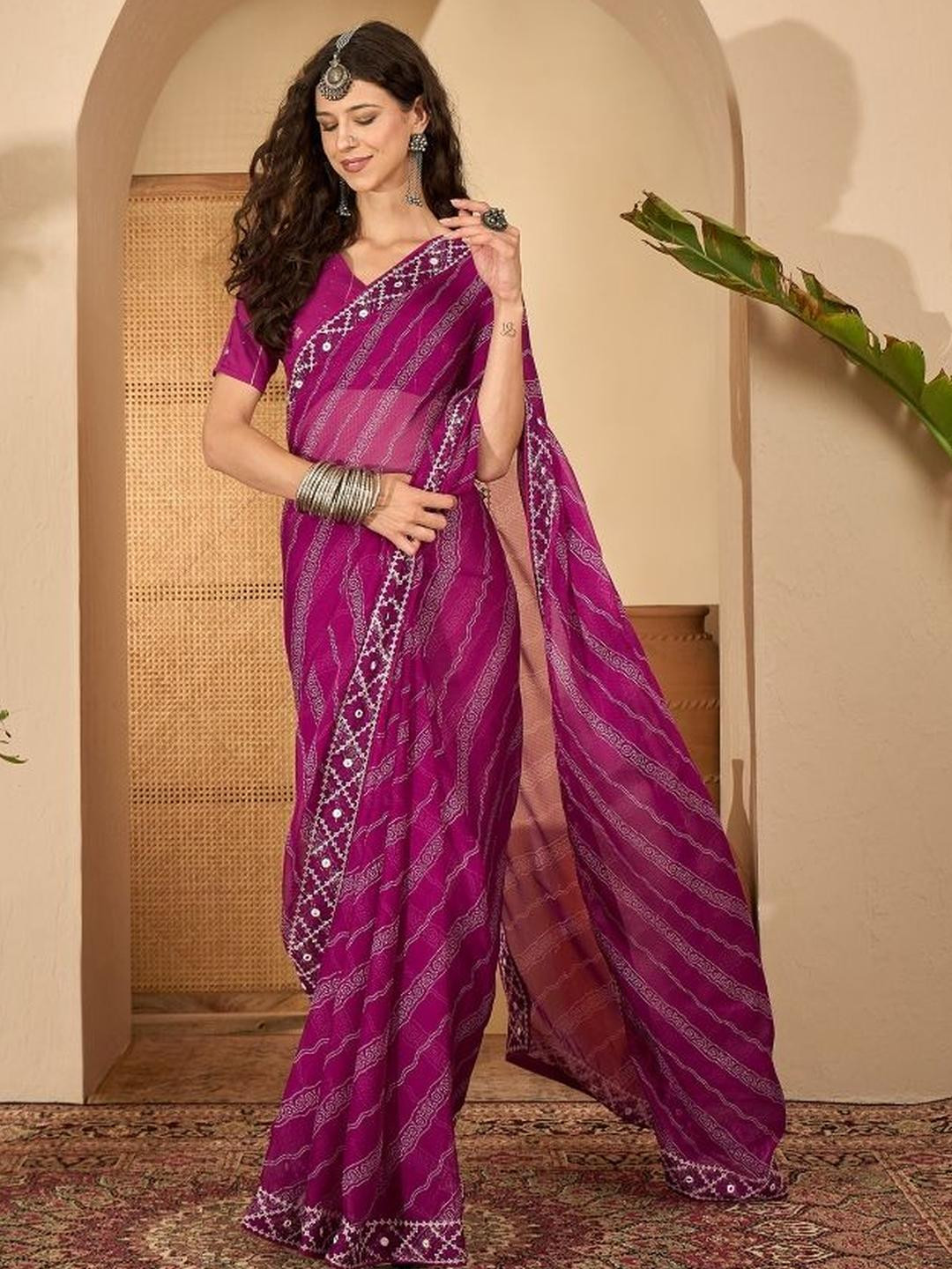 Sangria Bandhani Print Mirror Work Saree