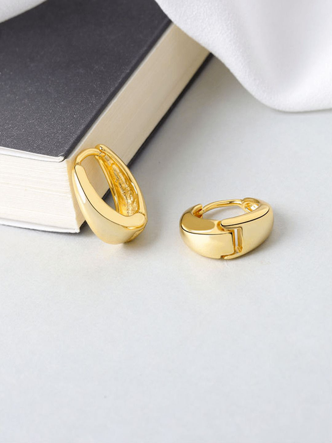 SHREE KRISHNA SHOPPING Unisex Gold-Plated Circular Shaped Hoop Earrings